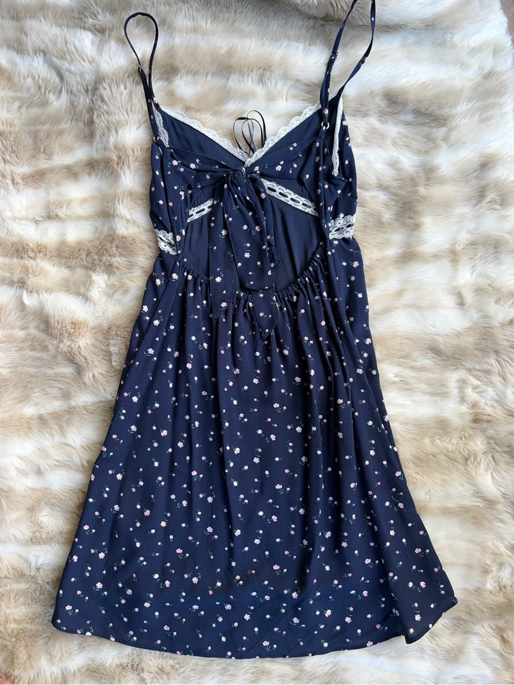 Hollister mini dress - Picture 3 of 3